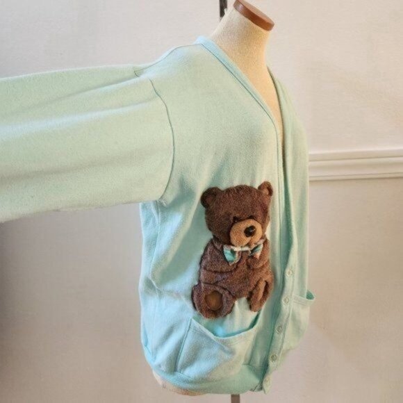 Womens A1ASportWear cardigan with cute Tedy Bear, Size L/XL - Picture 13 of 14
